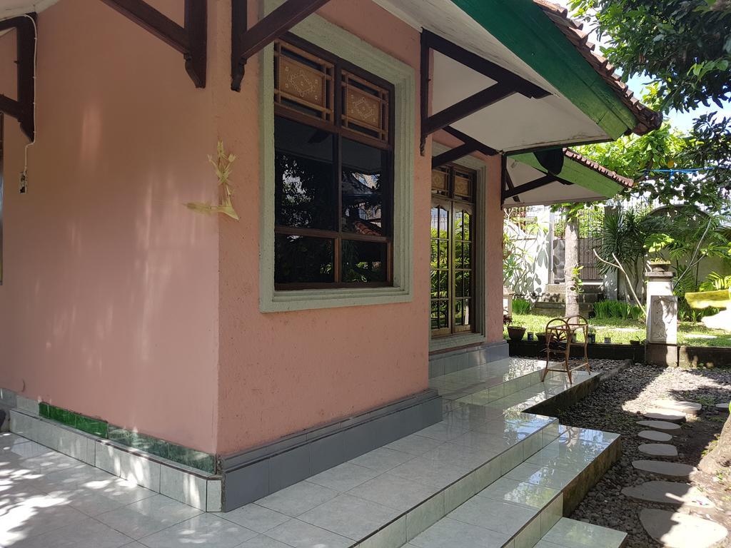 Villa Bale Seni Mataram Exterior foto